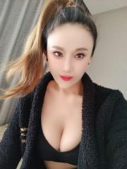 昆山大胸性感妹子﻿﻿