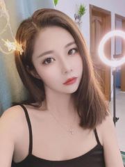 长腿骚货小姐姐