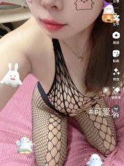 前凸后翘轻熟女