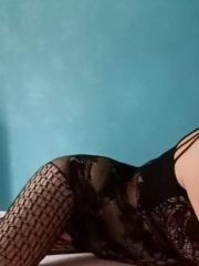 美腿玉足大奶骚妇