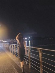 思明颜值身材系九月