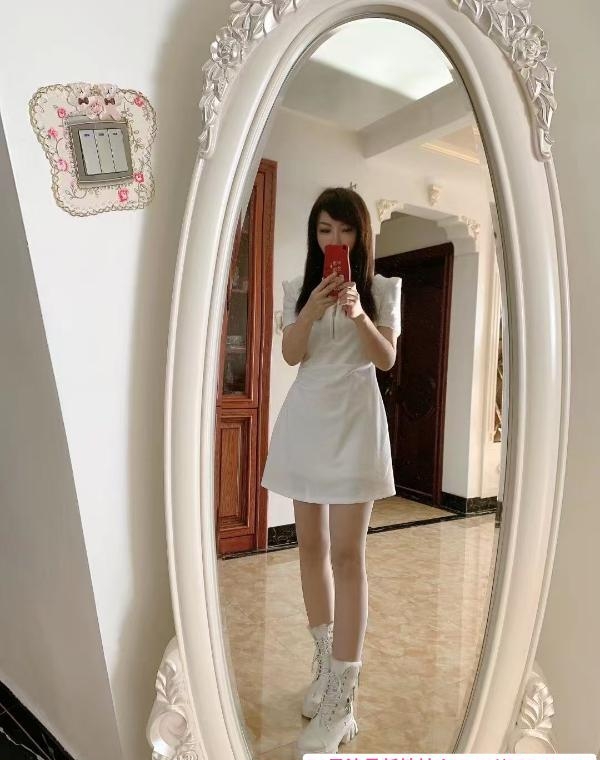 1米7长腿小姐姐   