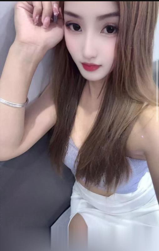 花都妖艳美女佳佳