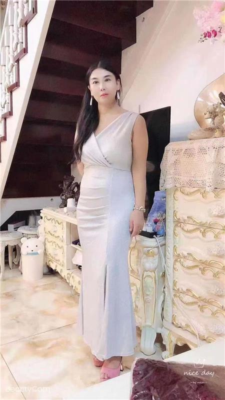 100块大胸熟女静静姐