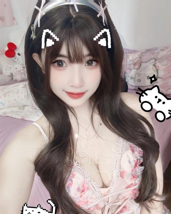 高颜值萝莉妹妹