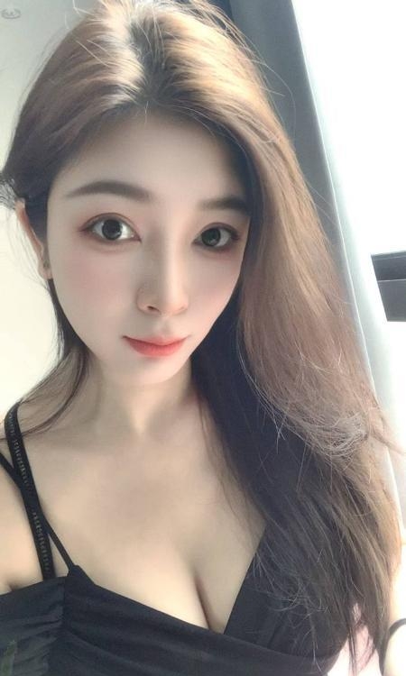 美乳颜值御姐予希