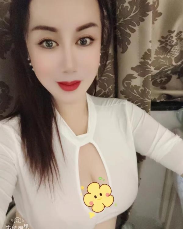 胸大骚御姐体验