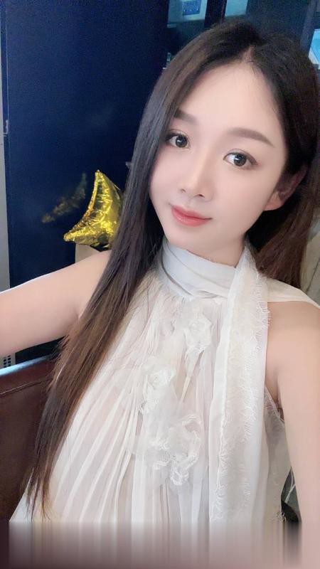 江北长腿佳人依依老师身材很好