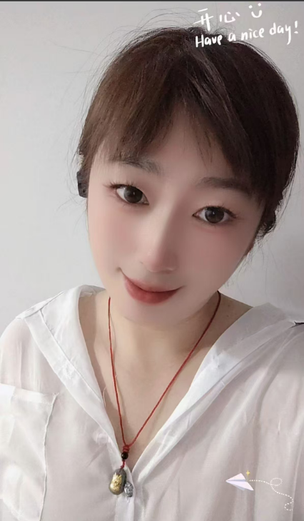 服务系御姐桃桃