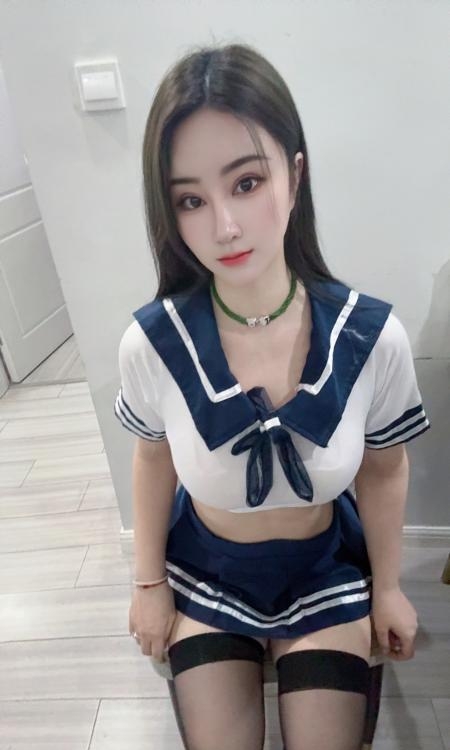 南京美乳小姐姐