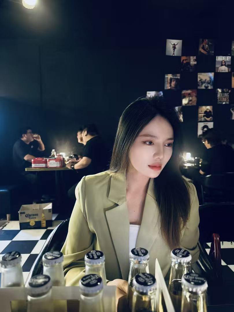 龙华区高颜服务系御姐双双