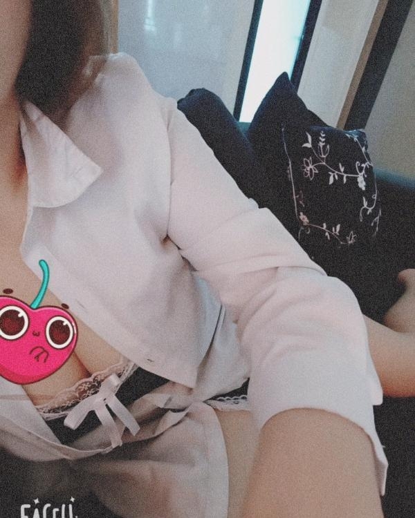 上城超绝巨乳E奶妹