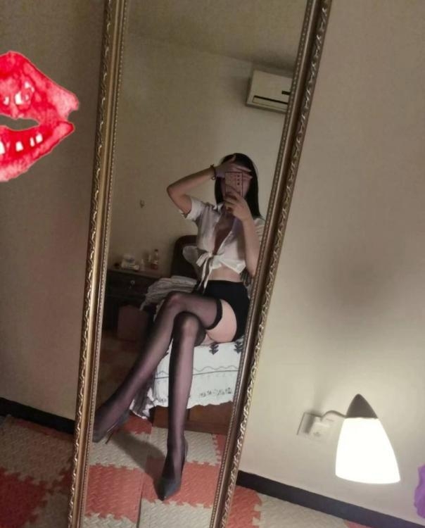 纤细身材腿长老师