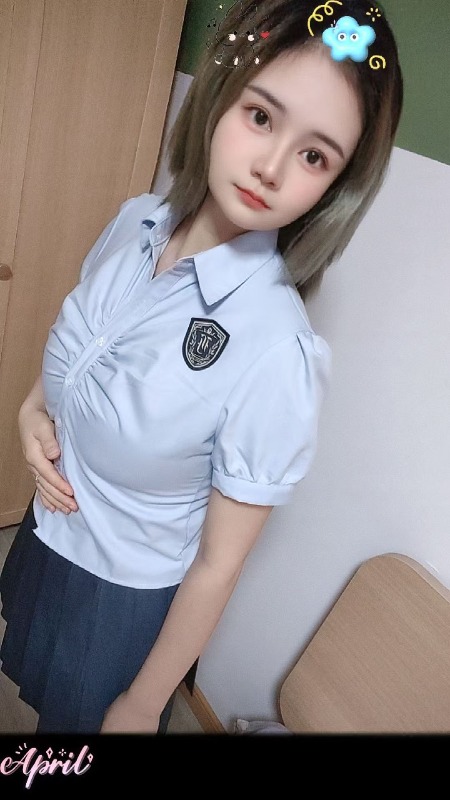 清纯制服小美女