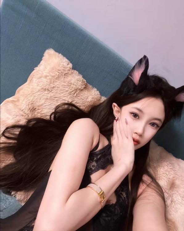 可以SM调教的小姐姐