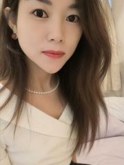 可舌吻风骚御姐