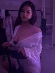 铁西短发大胸妹妹