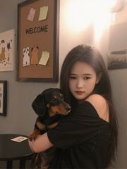 兼职嫩妹子小香妃