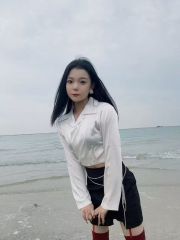 极品身材蜜桃臀小骚逼