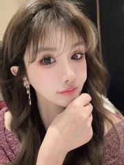 东站Su胸翘臀恬老师