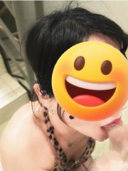 迷人又风情的御姐